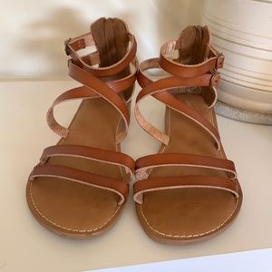 Universal Thread Women’s Strappy Sandals Brown